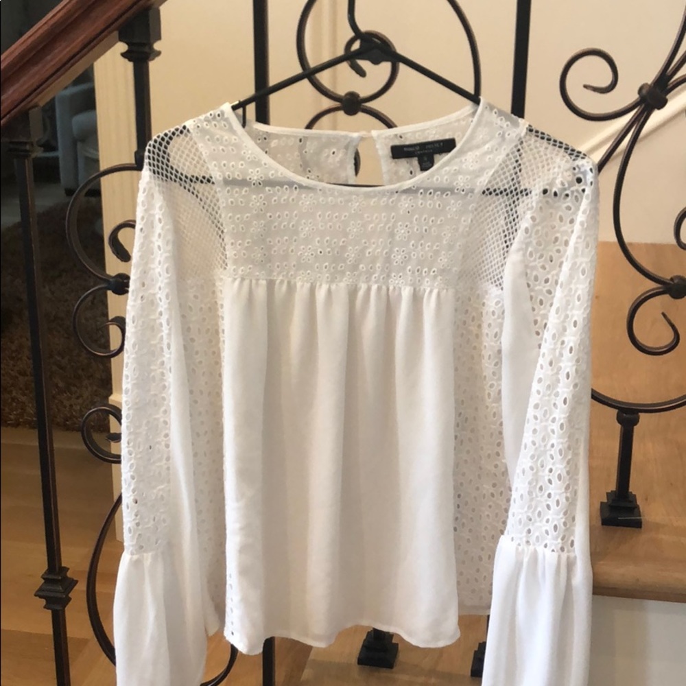 White lace flowy blouse